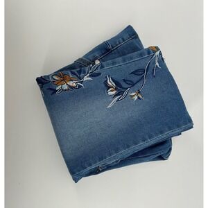 Sandpiper Mid Rise Embroidered Flower Jeans  W size 6 Petite Boho Coachella Fall